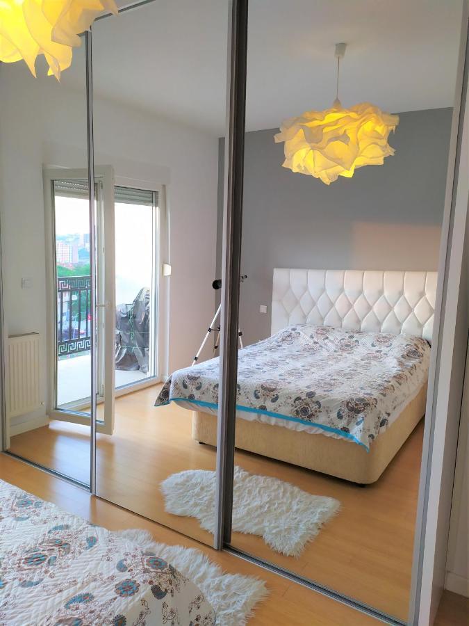 Modern Apartment With A View Feels Like Home Пристина Екстериор снимка