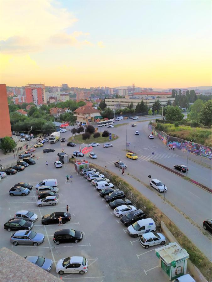 Modern Apartment With A View Feels Like Home Пристина Екстериор снимка